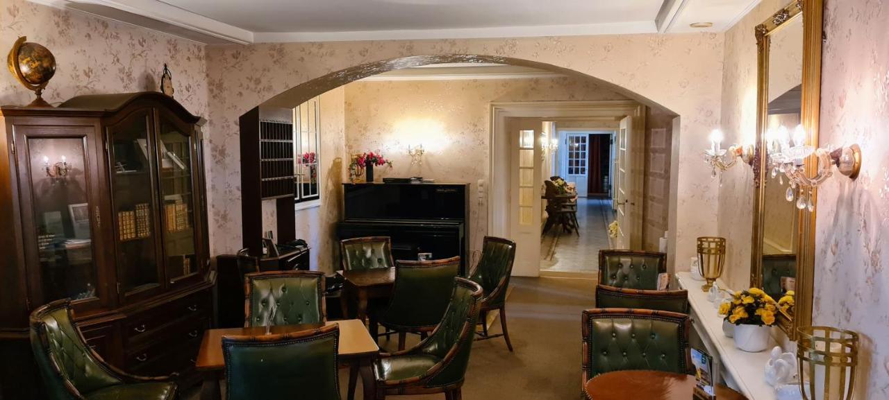 Historisches Hotel Zum Schwan Бад-Карлсгафен Екстер'єр фото