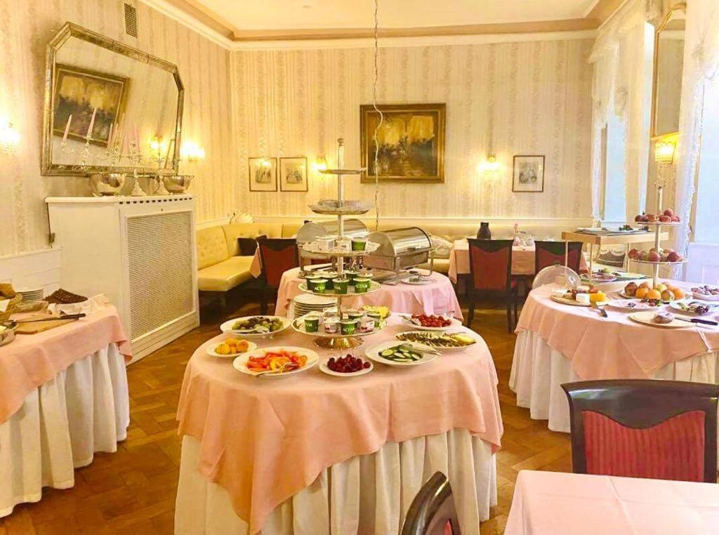 Historisches Hotel Zum Schwan Бад-Карлсгафен Екстер'єр фото